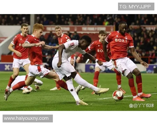 米兰关注诺丁汉森林后卫穆里略塔雷对巴西球员表现表示关注 米兰关注诺丁汉森林后卫穆里略塔雷对巴西球员表现表示关注